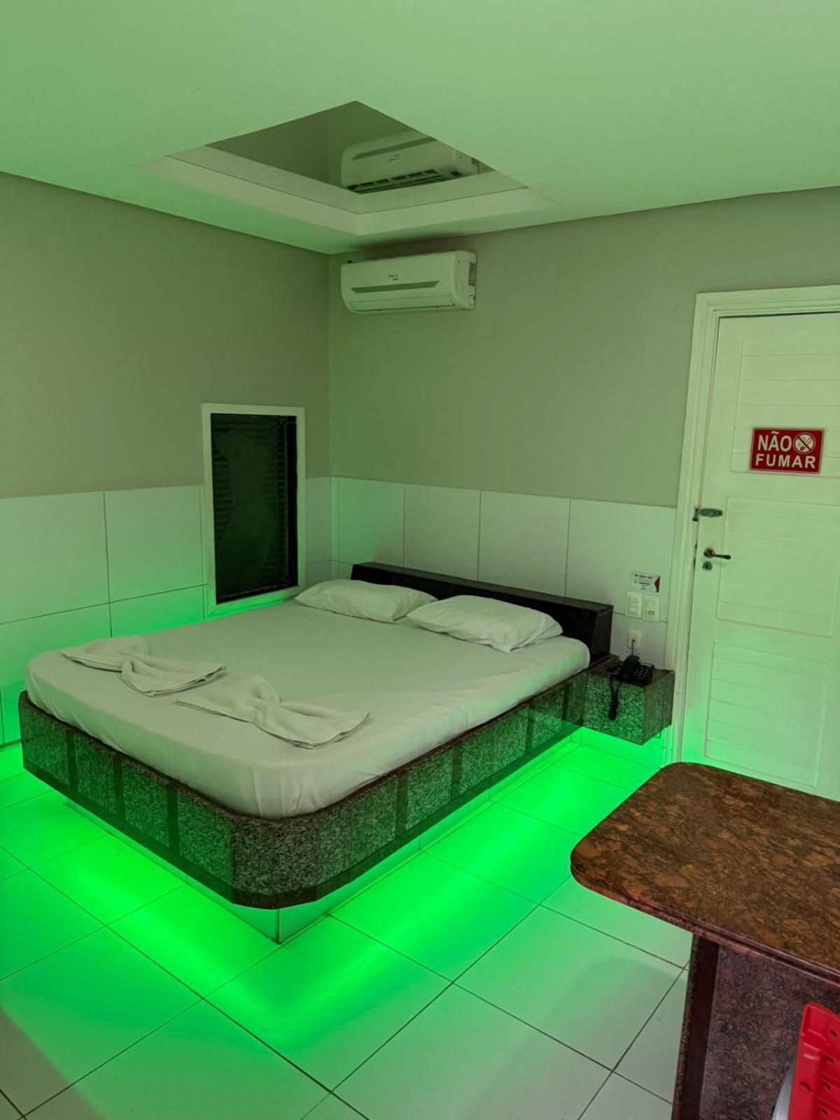Tititi Motel (Adults Only) Олинда Экстерьер фото