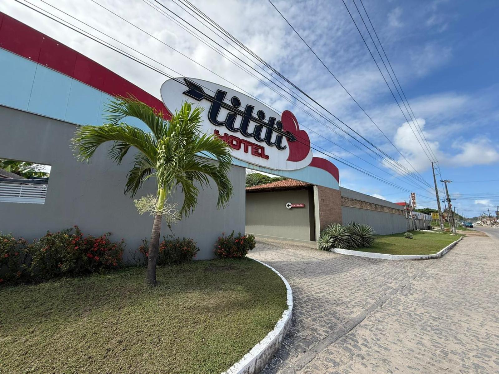 Tititi Motel (Adults Only) Олинда Экстерьер фото