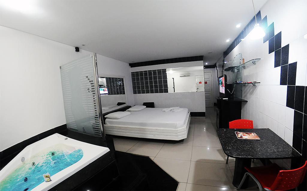 Tititi Motel (Adults Only) Олинда Экстерьер фото