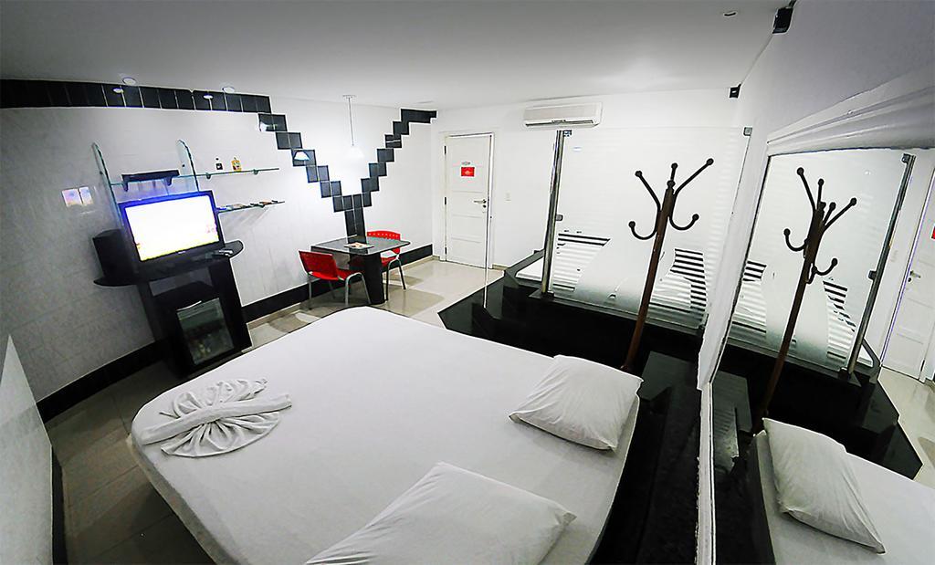 Tititi Motel (Adults Only) Олинда Экстерьер фото