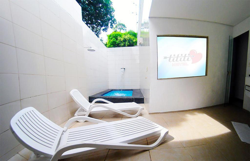 Tititi Motel (Adults Only) Олинда Экстерьер фото