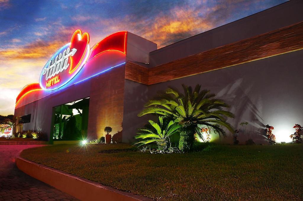 Tititi Motel (Adults Only) Олинда Экстерьер фото